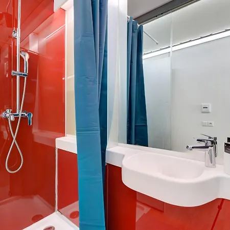 Apartment 32 - Le Lokup - Wifi - Proche Tram