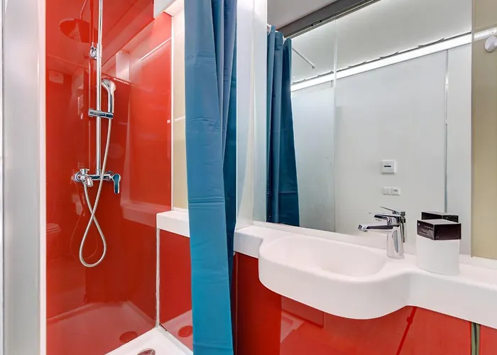 Apartment 32 - Le Lokup - Wifi - Proche Tram