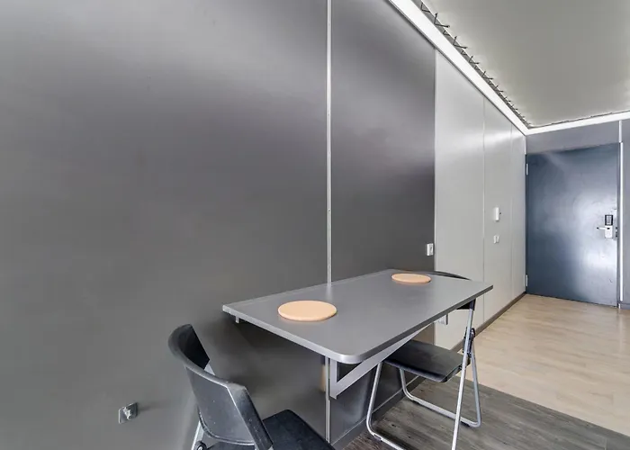 Apartment 32 - Le Lokup - Wifi - Proche Tram Reims