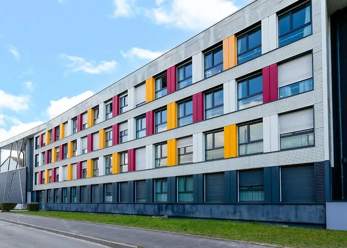 32 - Le Lokup - Wifi - Proche Tram * Reims