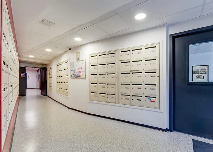 Apartment 32 - Le Lokup - Wifi - Proche Tram *